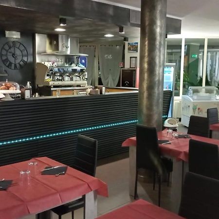 Hotel Verdina Volpiano Eksteriør billede