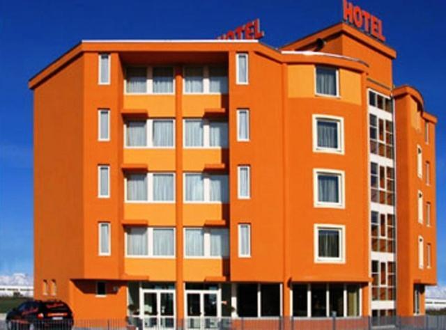 Hotel Verdina Volpiano Eksteriør billede